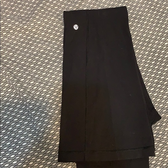 Lululemon pants - Picture 2 of 7